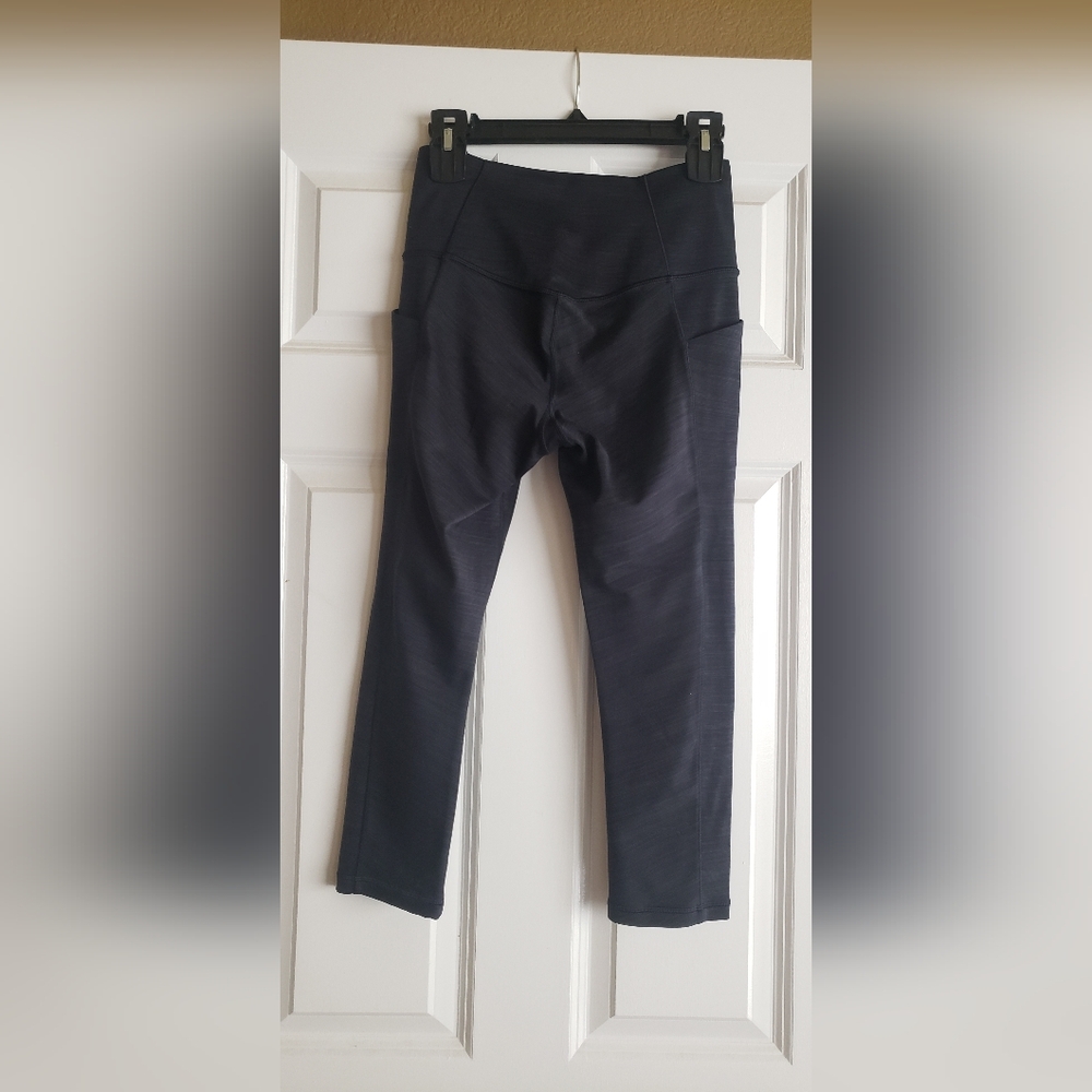 Athleta Grey /Blue Capri Leggings - With Pockets